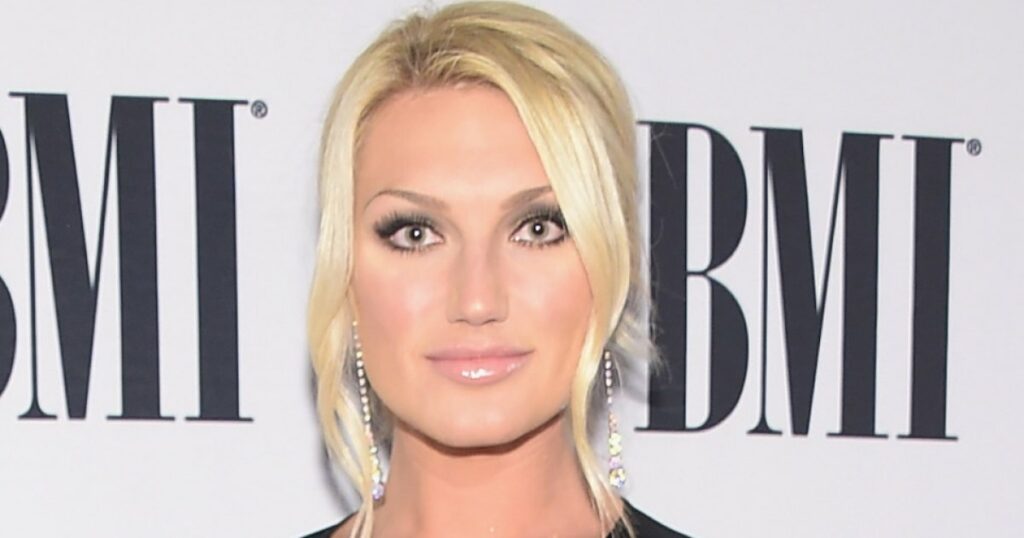 Brooke Hogan Finally Saw Late Dad Hulk Hogan’s Body 5 Weeks After Death