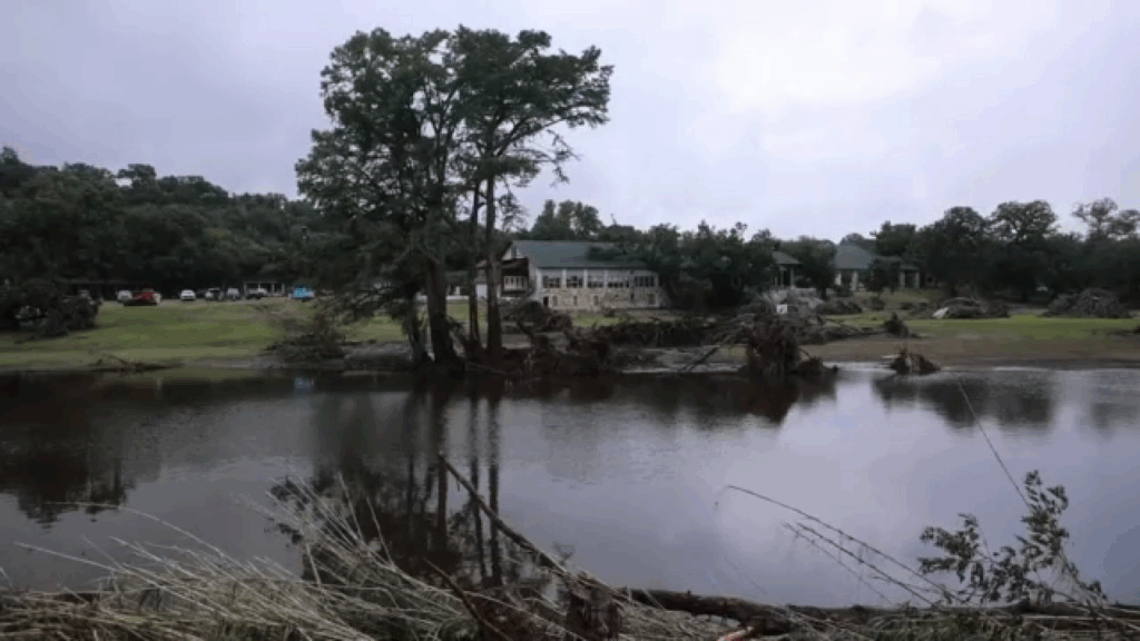 Camp Mystic families push Texas leaders for safety reforms in wake of deadly Hill Country floods