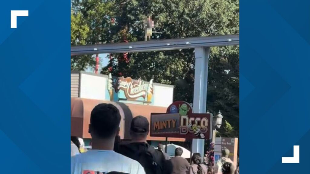 Child rescued after walking along Hersheypark monorail tracks