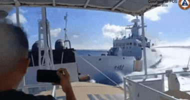 Chinese ships collide while pursuing Philippines vessel