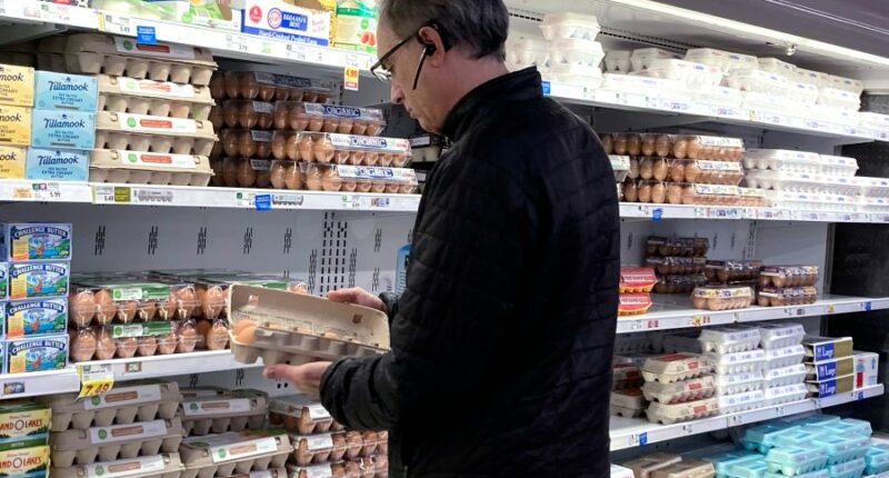 Consumer prices rose 2.7% annually, inflation report shows