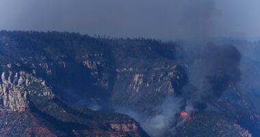 Dragon Bravo Fire near Grand Canyon grows to more than 116K acres