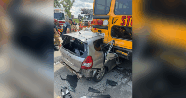 Driver slams into Cincinnati school bus while fleeing police