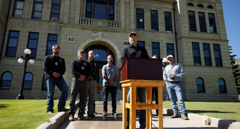 Former US soldier suspected of killing 4 in Montana remains at large