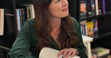 Once a primary school teacher, now you can find Stacey McEwan's name on bestseller lists around the world.