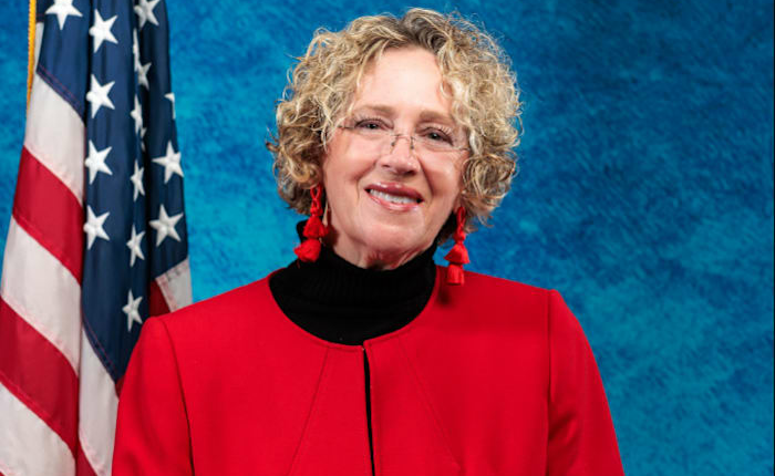 Groveland city council debates official removal rule change after councilwoman’s suspension