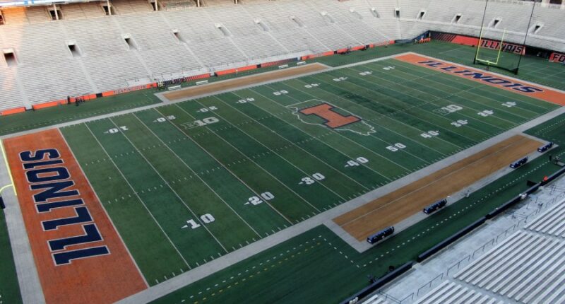 Illinois football begins 2025 fall camp