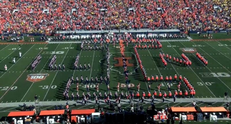 Illinois football, women's basketball accomplish box office milestones