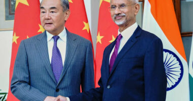 India's Modi to meet China's top diplomat as Asian powers rebuild ties