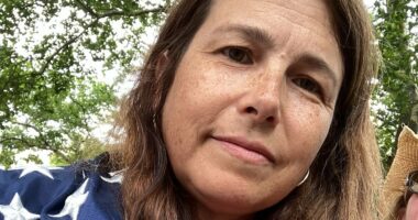 Indiana woman, 50, travels to DC to kidnap and ASSASSINATE Trump