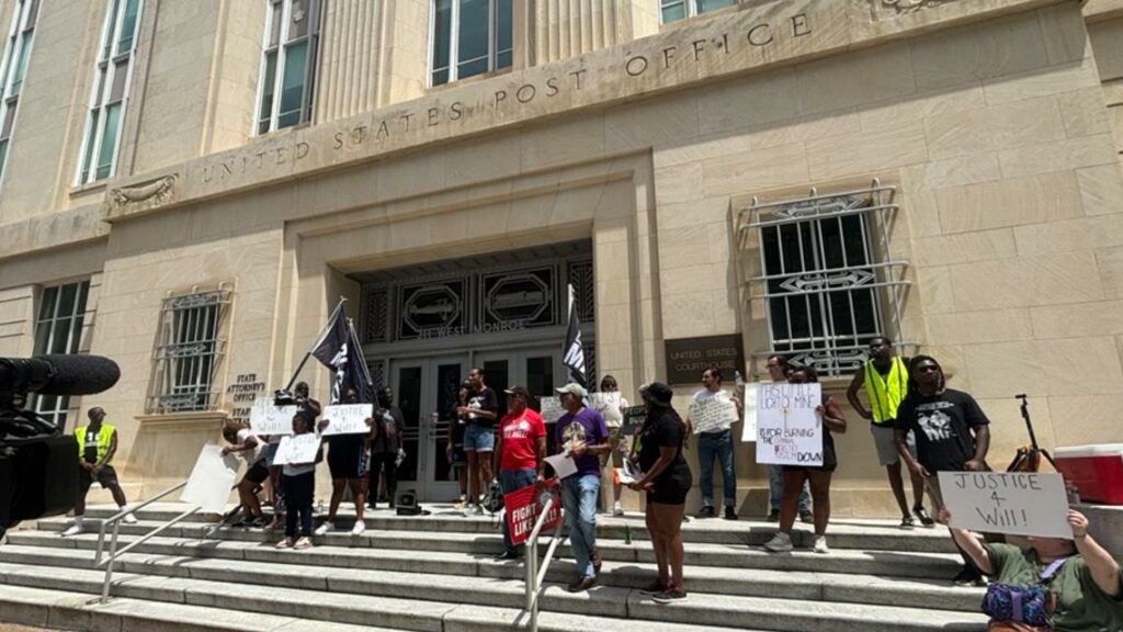 Jacksonville rally demands McNeil arrest probe reopening