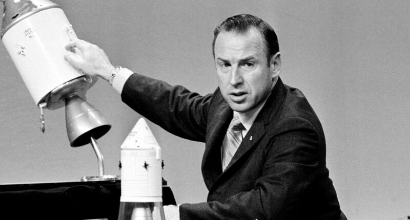 James Lovell, Apollo 13 Commander, dies at 97