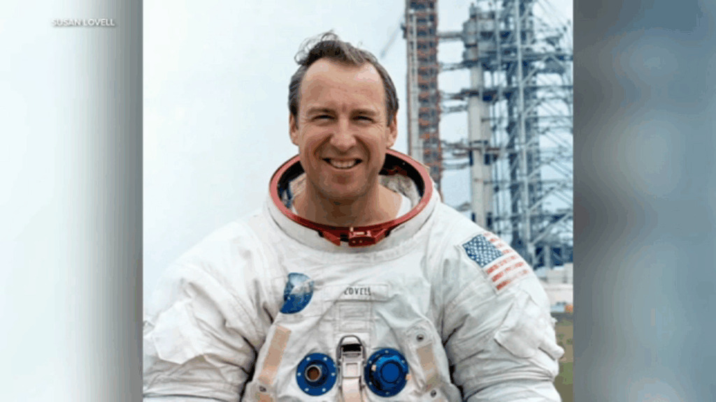 Jim Lovell death: Apollo 13 moon mission leader, astronaut James Lovell dies at 97 in Lake Forest, Illinois