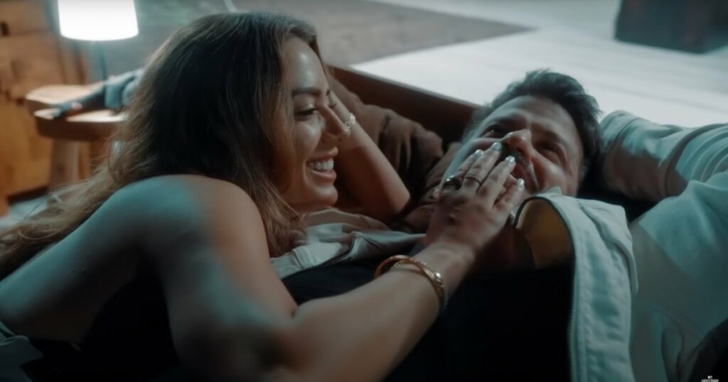 Johnny Bananas and Dee’s ‘Challenge’ Showmance Has 1 Costar Punching Walls