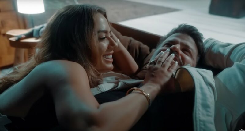 Johnny Bananas and Dee’s ‘Challenge’ Showmance Has 1 Costar Punching Walls
