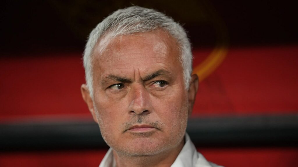 Jose Mourinho set to raid Premier League to sign £35m star
