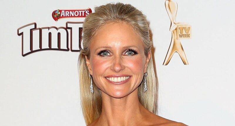 Livinia Nixon doesn't look like this anymore!