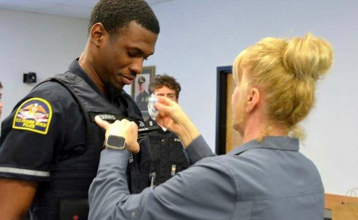 Maine police officer arrested by ICE agrees to voluntarily leave the country