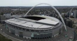 Man falls to his death during Oasis concert at London's Wembley Stadium