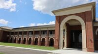 New Richmond Hill High School opens to nearly 2,800 students
