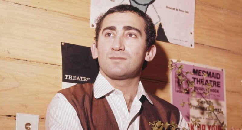 Oliver! legend ended up penniless after having four homes around the world