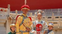 RONNIE AND SHAMARI DEVOE AND PHAEDRA PARKS EXPLORE CHINA WITH THEIR KIDS