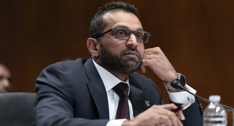 Report: Trump admin fires top FBI officials