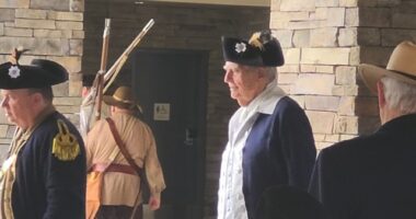 Revolutionary War Vet Stephen Day honored with new grave marker dedication in Columbia County
