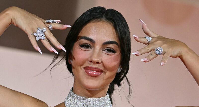 Ronaldo's fiancee Georgina Rodriguez flashes her giant engagement ring