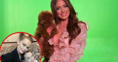 Southern Charm Alum Kathryn Dennis Shares Sweet Pic With Grown-Up Lookalike Daughter Kensie