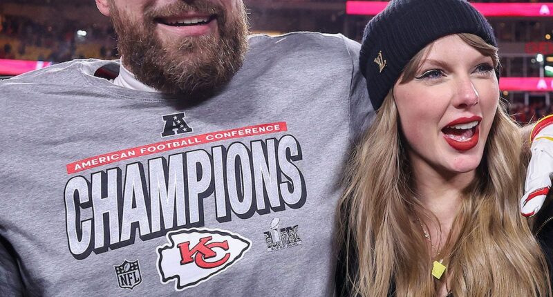 Taylor Swift Announces New Album on Travis Kelce's Podcast
