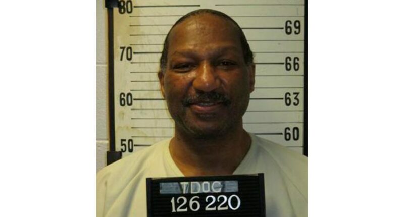 Tennessee readies for execution of man with working implanted defibrillator