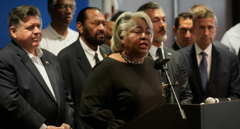 Texas governor asks court to remove House Democratic leader, escalating efforts to end walkout