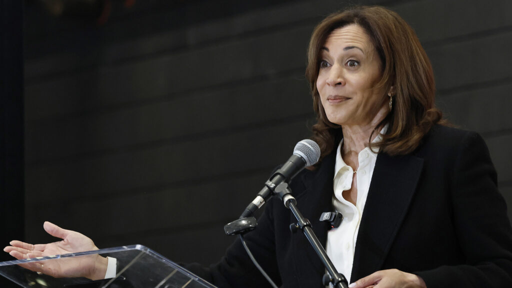 The Rare Times Melania Trump Pulled Off A Pantsuit Better Than Kamala Harris