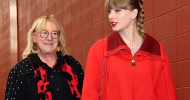 Travis Kelce Admitted Taylor Swift Reminds Him a Lot of His Mother
