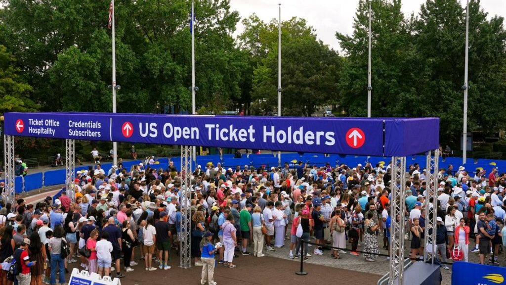 US Open tennis players react to earlier start of tournament