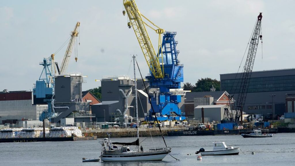 US Senators seek shipbuilding aid from South Korea and Japan