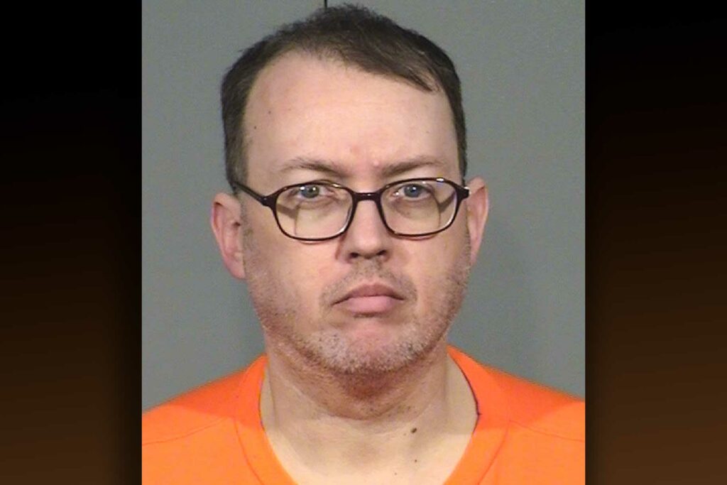 "The Zombie Hunter" Brutally Kills Two Young Women Biking Along Phoenix Canal