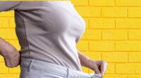 7 Best High-Protein Snacks for Weight Loss, Say Dietitians
