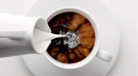 7 Coffee Creamers Made Without Artificial Sweeteners