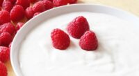 8 Healthiest Yogurts on Grocery Store Shelves