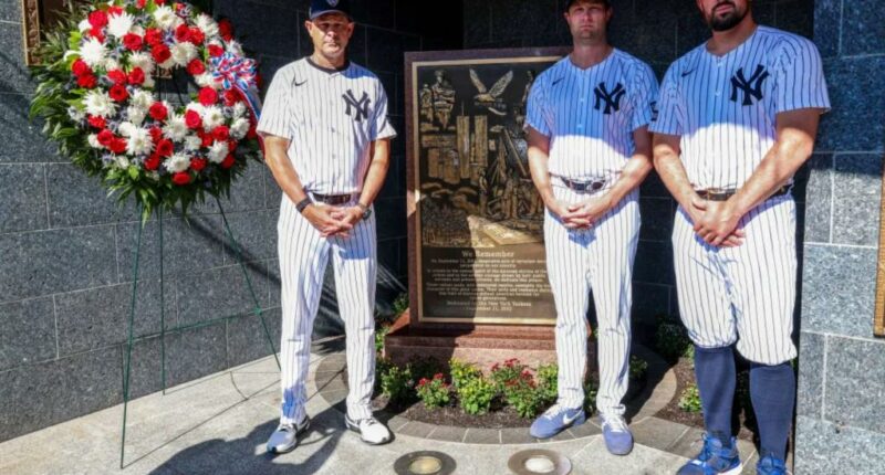 Aaron Boone on laying wreath on 9/11 monument: 'Really meaningful'