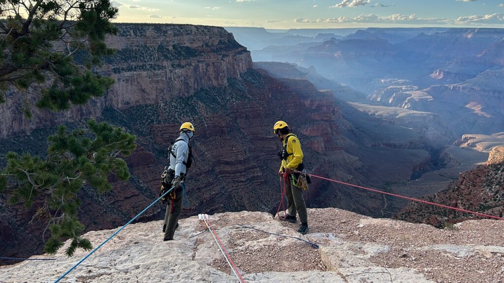 Colorado man dies after car drives over rim of Grand Canyon National Park