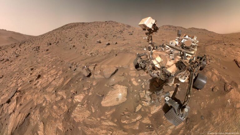 NASA’s Groundbreaking Discovery: Evidence of Microbial Life on Mars Unveiled