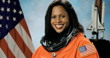 Ex-NASA astronaut reveals what a day in space is REALLY like