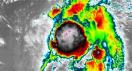 Humberto feared to merge with second storm threatening East Coast