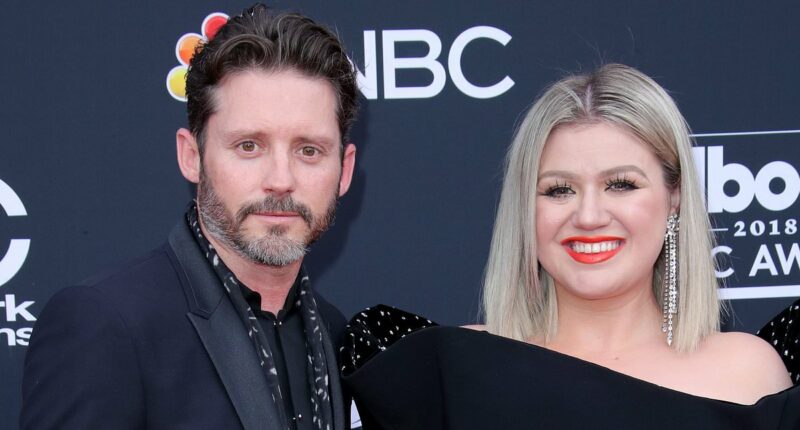 Kelly Clarkson shares message after Brandon Blackstock's death