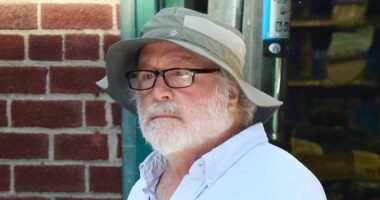Oscar-nominated actor who played iconic composer looks unrecognizable