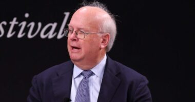 Rove: Biggest shutdown loser would be 'public trust in Washington'