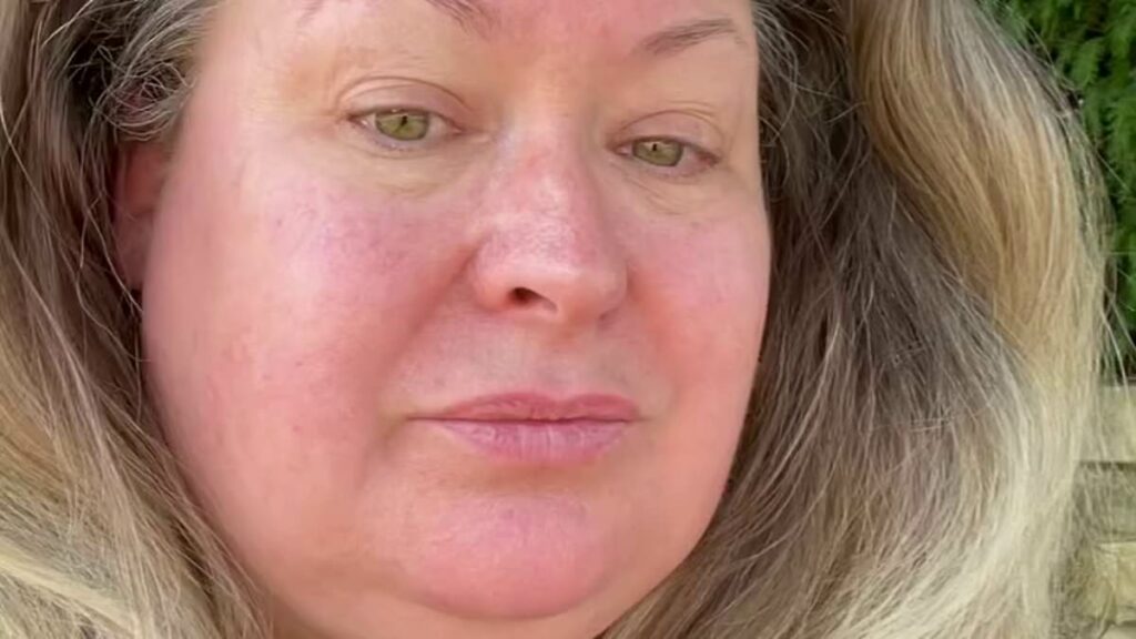 Tearful meteorologist's emotional plea to fans after being laid off